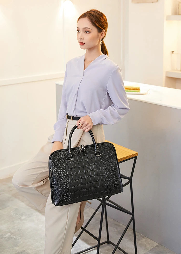 Oyixinger 2024 Women's Bag Professional Business Women Shoulder Bag Leather Briefcase For 14-inch Laptops Fashion Solid Handbags