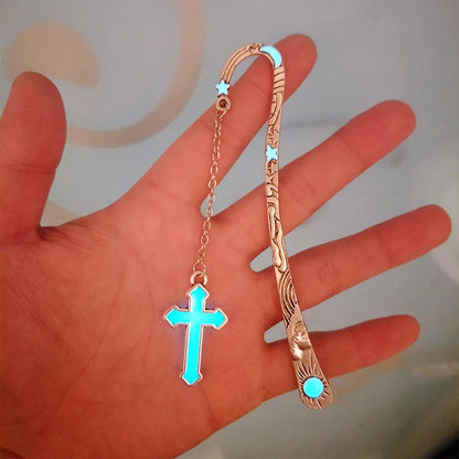 Cute Luminous Metal Feather Bookmarks  Owl Dragonflies Butterflies Book Marks for Teachers Gift Beautiful Book Accessories