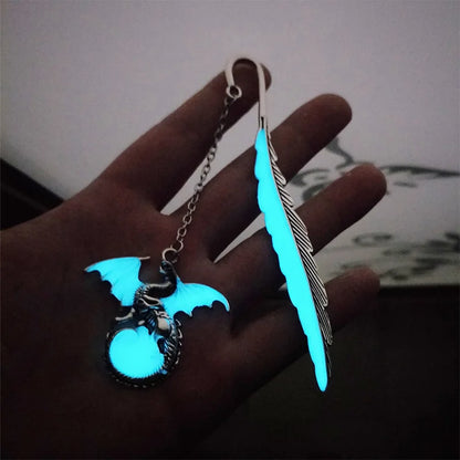 Cute Luminous Metal Feather Bookmarks  Owl Dragonflies Butterflies Book Marks for Teachers Gift Beautiful Book Accessories