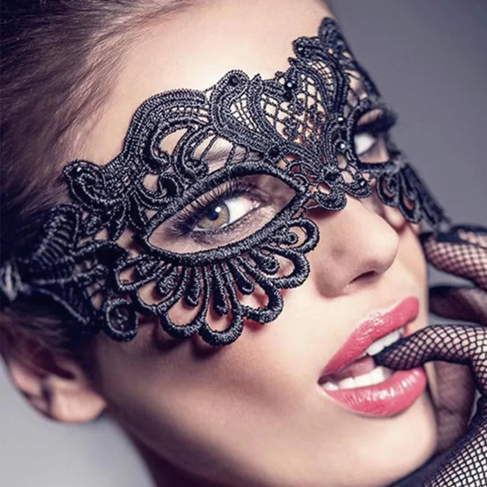 Black Party Mask for Women Hollow Lace Masquerade Blindfold Face Masks Princess Prom Party Props Costume Accessories