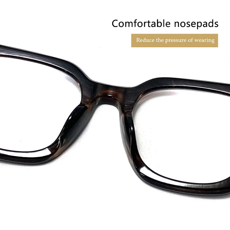 Men Vintage Square Reading Glasses Trendy Casual Ultra-light Presbyopia Eyeglasses Women Fashion Elegant High-definition Eyewear