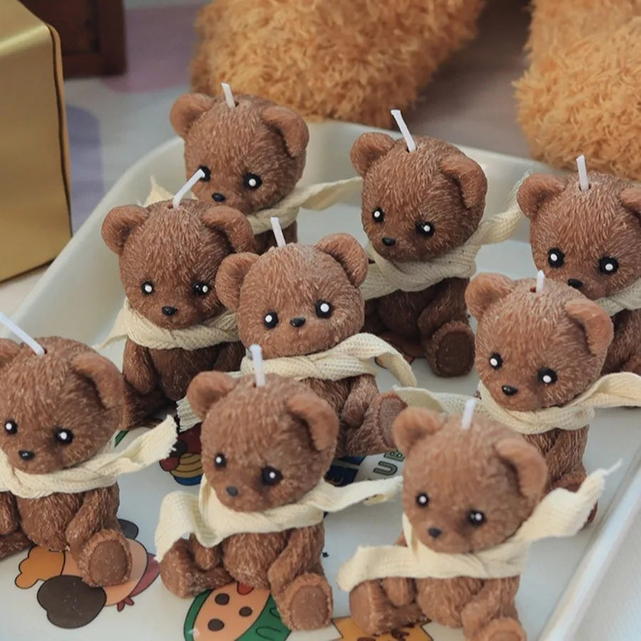 Cute Scarf Teddy Bear Scented Candle，Soy Wax Aromatherapy Candle for home Decor Festival party decoration Birthday Gift