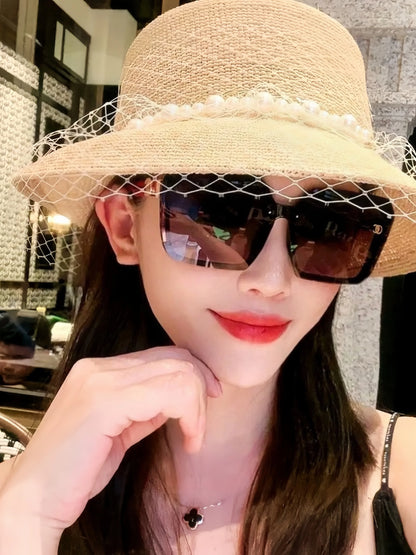 1 Pair of Classic and Fashionable Sunglasses, Personalized Uv Protection Sunglasses, Women's Polarized Sunglasses (with Leather Case), a Gift for Elders and Girlfriends
