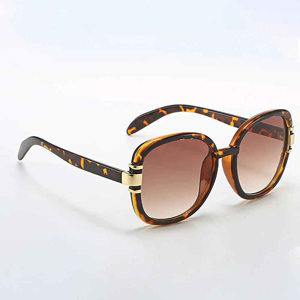 New In 2025 Sunglasses for Women Modern Fashion Purple Orange Gradient Decorative Glasses Transparent Plastic Frame Metal