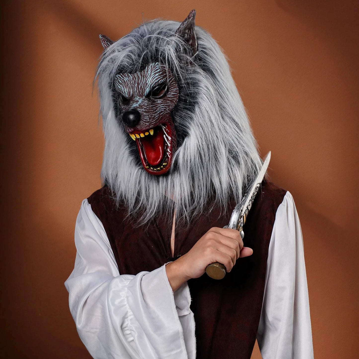 1pc Wolf Head Mask - Latex material Suitable for role-playing Stage performance, holiday party and Halloween costume trick props