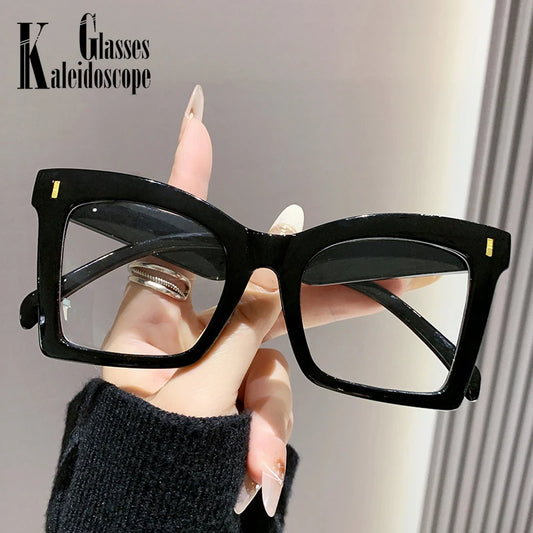 Retro Oversized Square Prescription Eyewear 2025 New Trendy Reading Glasses for Men Women Luxury HD Lens Presbyopia Spectacles