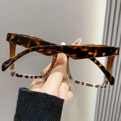 Retro Oversized Square Prescription Eyewear 2025 New Trendy Reading Glasses for Men Women Luxury HD Lens Presbyopia Spectacles