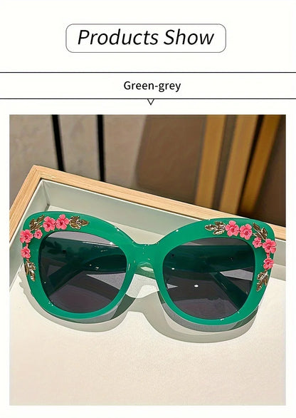 1pc Elegant Cat Eye Glasses for Women, Floral Camellia Design, Anti-Reflective PC Lens, Plastic Frame, Fashionable Beach Eyewear