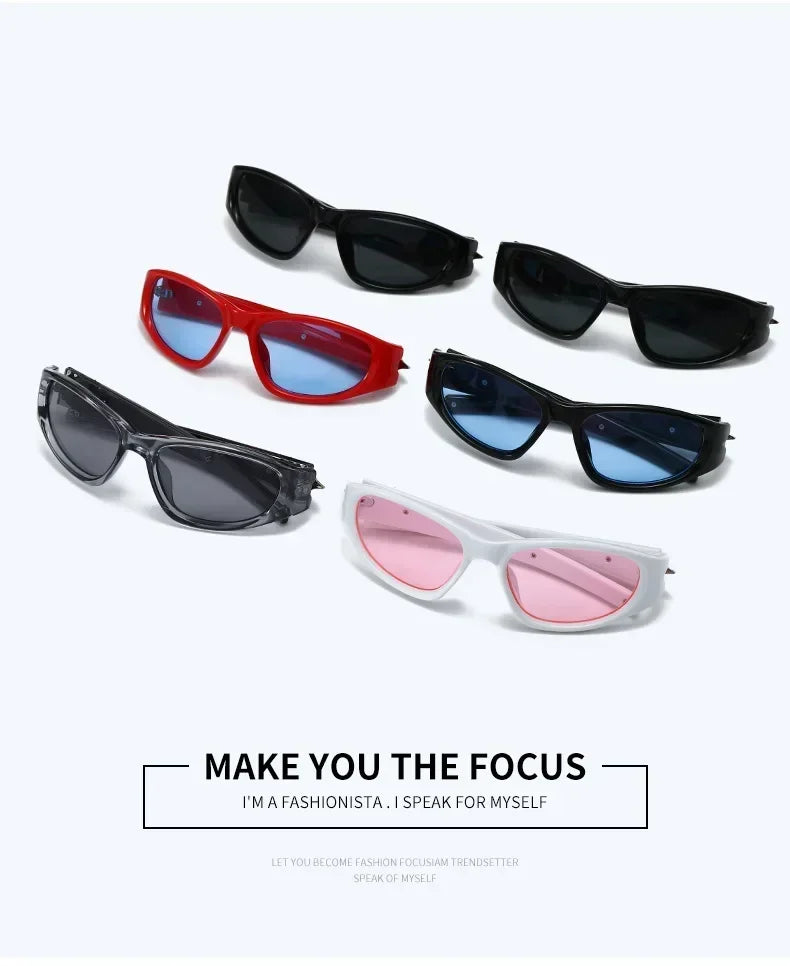 Y2K Fashion Cat Eye Sunglasses Women Men Luxury Brand Design Sun Glasses Popular Punk Hip Hop Rivet Star Eyeglasses Shades UV400