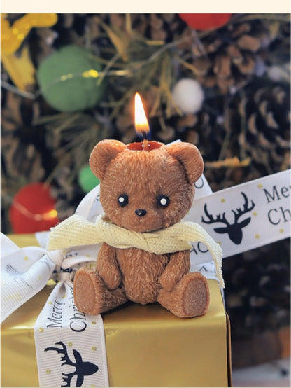 Cute Scarf Teddy Bear Scented Candle，Soy Wax Aromatherapy Candle for home Decor Festival party decoration Birthday Gift