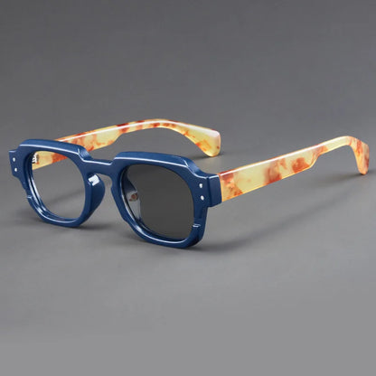 Photochromic Reading Glasses Stylish Oversized Frames Grey-tinted Presbyopia Glasses Trendy Eye Protection for Men and Women