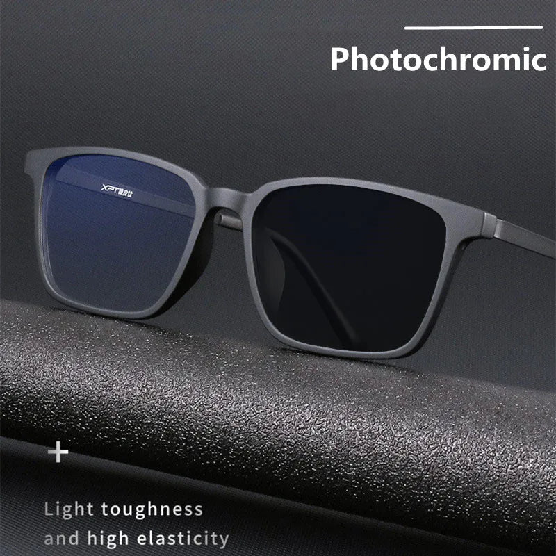 Ultralight Pure Titanium Photochromic Reading Glasses for Men Anti Blue Light Presbyopia Eyeglasses Resin Lens+0.5 0.75 1.75 2.5