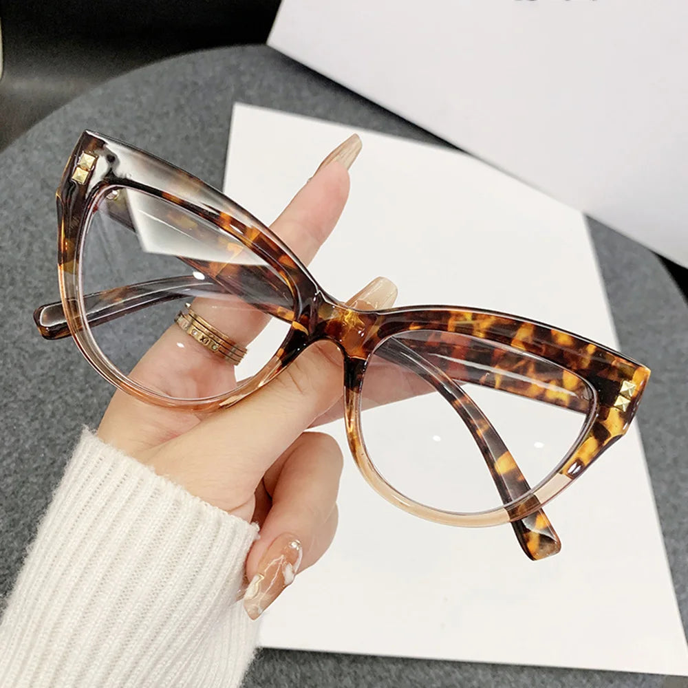 Fashion Cat Eye Shape Glasses High Quality Anti-blue Light Flat Eyeglasses Durable Ultra-light Computer Eyewear Transparent Lens