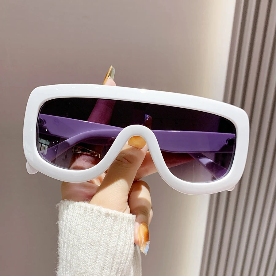 1 pair of new fashion-style glasses with a large frame, suitable for bohemian-colored ladies' glasses with a vacation vibe.