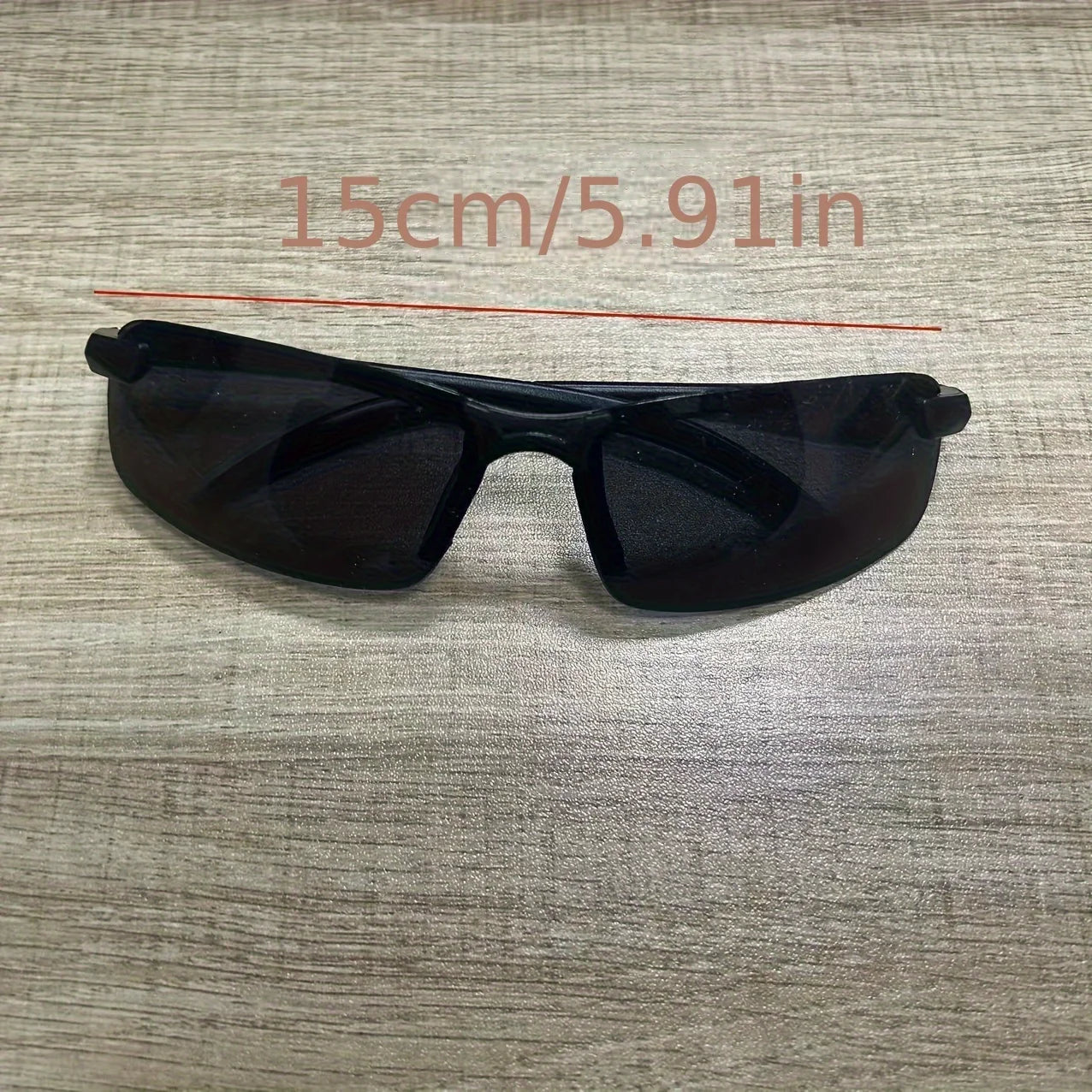 Polarized fashion glasses with daytime and nighttime visual functions, scratch resistant, UV protection