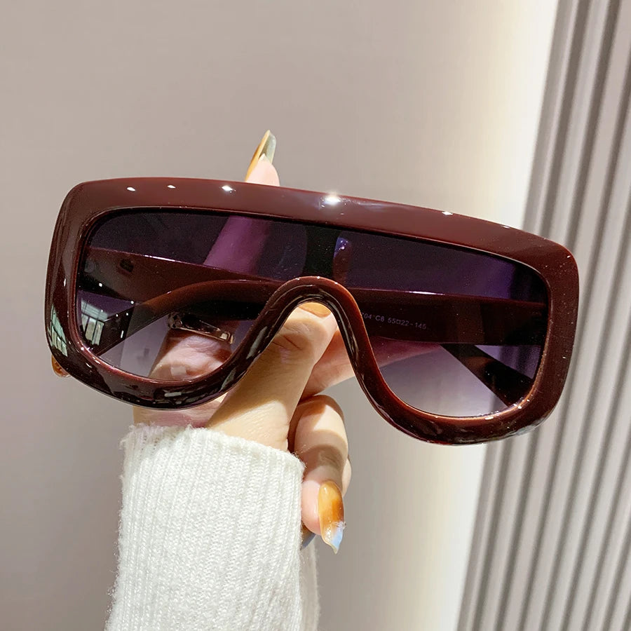 1 pair of new fashion-style glasses with a large frame, suitable for bohemian-colored ladies' glasses with a vacation vibe.