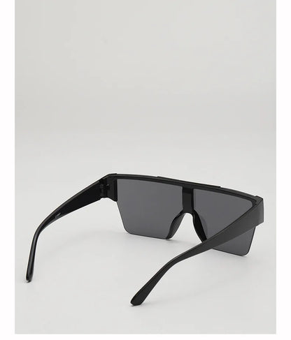 Retro Big Square Frame Women Men Sunglasses Fashion One Piece Black Silver Lens Shades UV400 Trending Sun Glasses Eyewear 2026