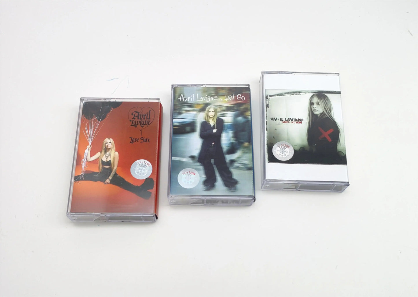 Pop Rock Avril Lavigne Music Tape Let Go Album Love Sux Album Cassettes Cosplay Walkman Recorder Car Soundtracks Box Party Music