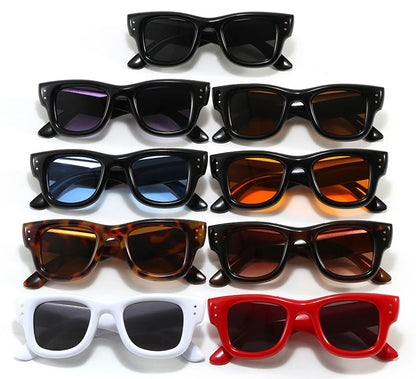 JNPCXI New Square Rivets Women Gradient Sunglasses Shades UV400 Fashion Black Tea Men Trending Sun Glasses
