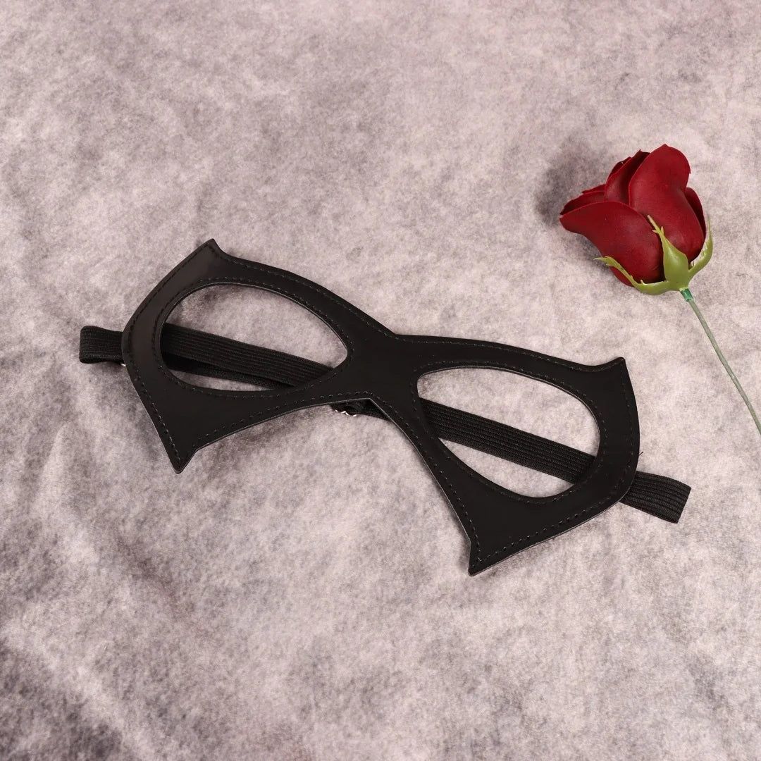 1pc Half Face Cat Eye Costume Mask Woman Black Leather Cat Mask Masquerade Mask For Halloween Party Cosplay