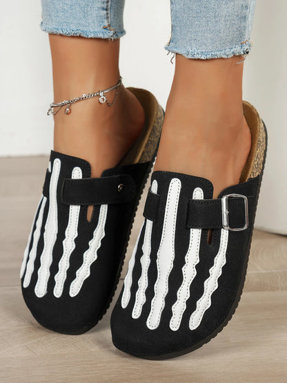 Women's New Half-Slip Halloween Trendy Skeleton Print Slip-On Design Sandals, Closed-Toe Low-Top Buckle Strap Casual Slippers, Suitable for Indoor and Outdoor Wear, Spring, Summer, and Autumn, Unique Street Style Minimalist D