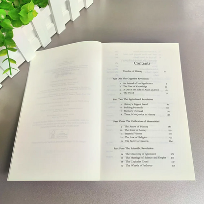 Sapiens: A Brief History of Humankind Yuval Noah Harari English Books Anthropological History Books Extracurricular Reading Book