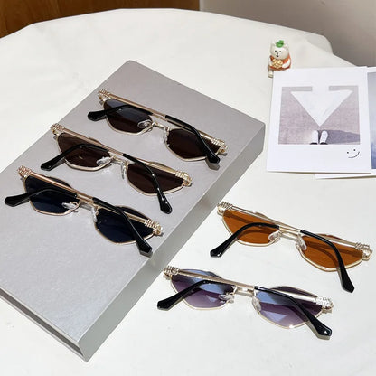 QVQV Fashion Diamond Shaped Cat Eyes Sunglasses Women Trendy Driving Sun Glasses 2026 New Luxury Brand Eyeglasses Outdoor