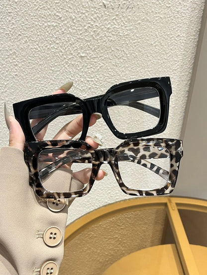 Vintage Black Computer Glasses Frame Women Men Anti Blue Light Square Eyewear Blocking Glasses Optical Spectacle New Eyeglass