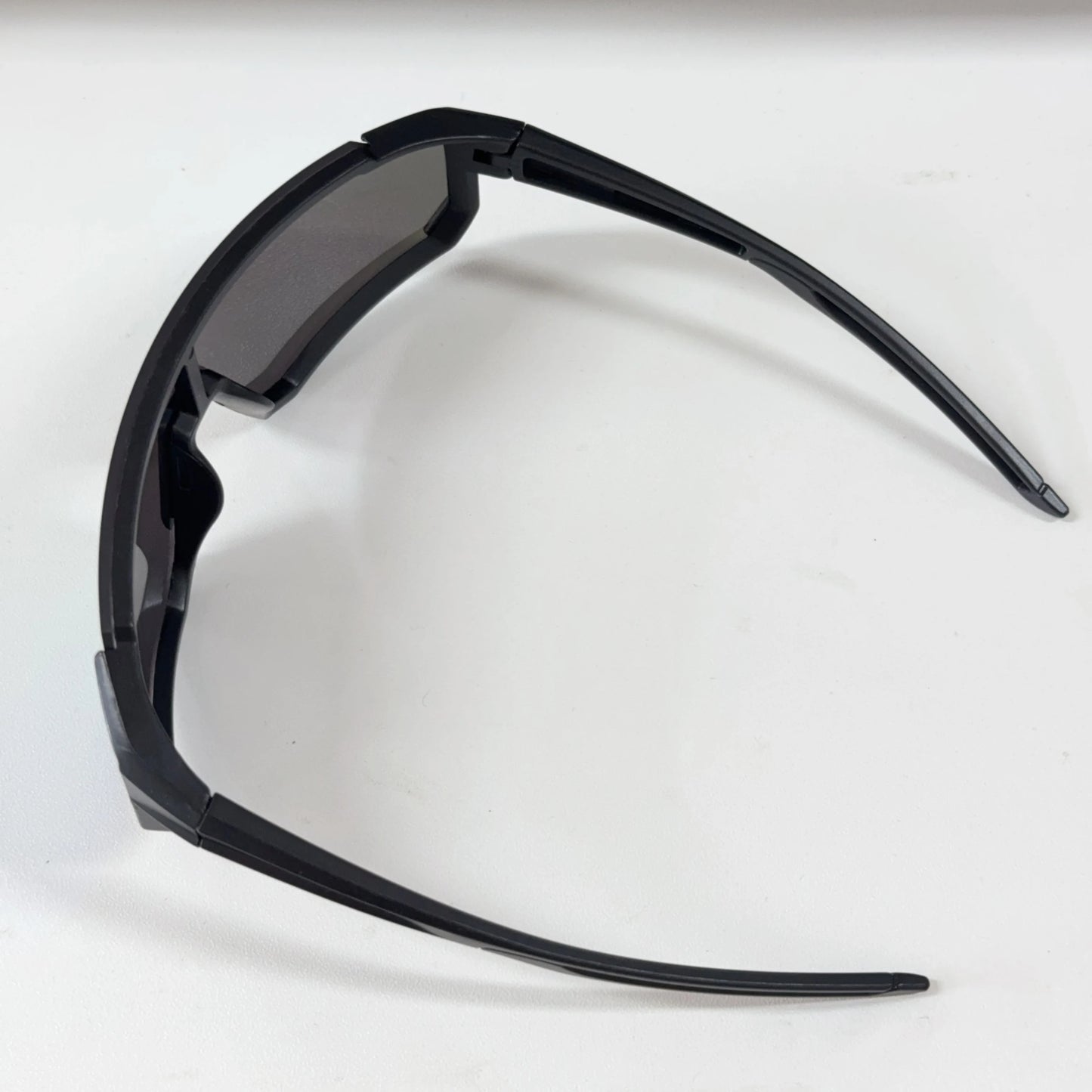 Cycling Sunglasses For Children Kids Riding Sunglasses For Boys Girls Fashion Outdoors Windproof Goggles UV Resistant Shades