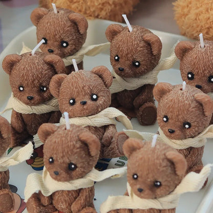 Cute Scarf Teddy Bear Scented Candle，Soy Wax Aromatherapy Candle for home Decor Festival party decoration Birthday Gift