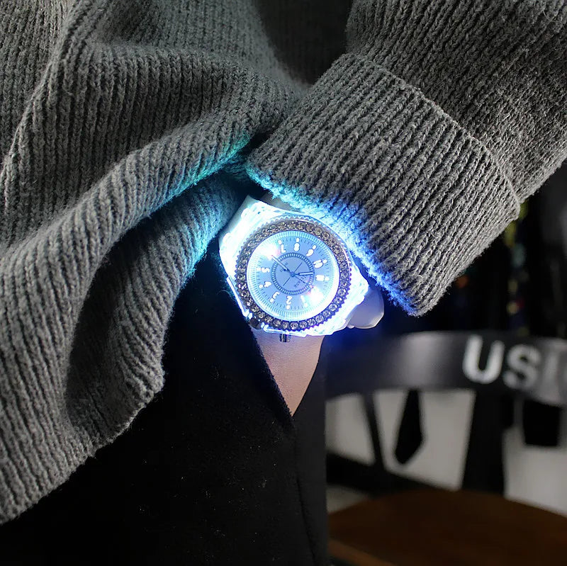 LED Light Flash Luminous Watches Women Men Boys Girls Silicone Wrist Watch Fashion Rhinestone Clock Kids Children Relogio Saati