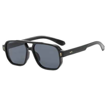 New Fashion Square Women Men Sunglasses Retro Rivets Women Brand Designer Shades UV400 Sun Glasses Gafas De Sol