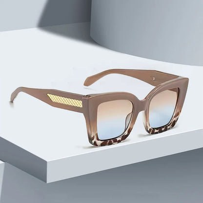 2025 New in Vintage Sunglasses for Women Fashion Square Frame Gradient Sunglasses with Golden Arrows for Women