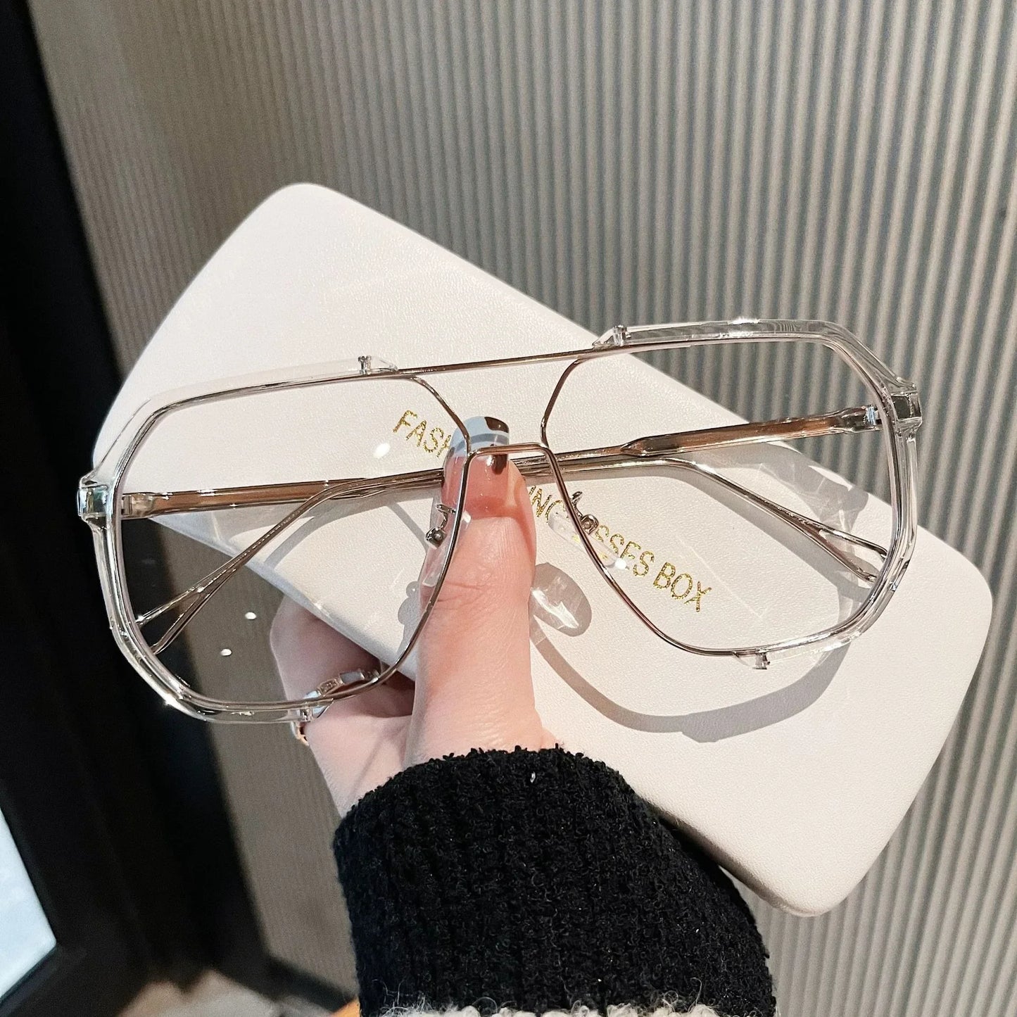 Oversized Sunglasses Women 2024 New Unique One Piece Fashion Sunglasses For Men UV400 Punk Glasses Trending Female Eyewear UV400