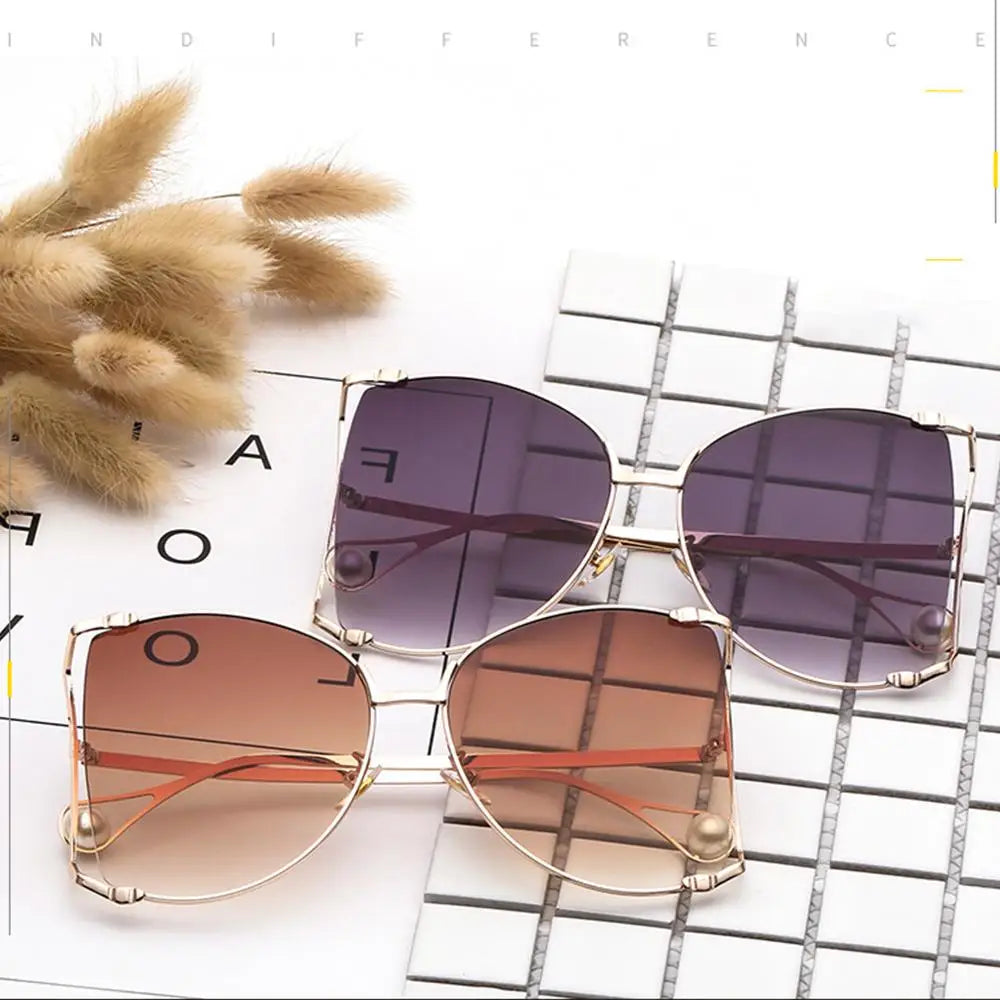 UV Protection Oversized Sunglasses Street Shooting Colorful Metal Hollowing Shades Trendy Pearl Design Sun Glasses