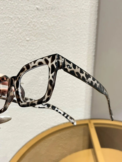 Vintage Black Computer Glasses Frame Women Men Anti Blue Light Square Eyewear Blocking Glasses Optical Spectacle New Eyeglass