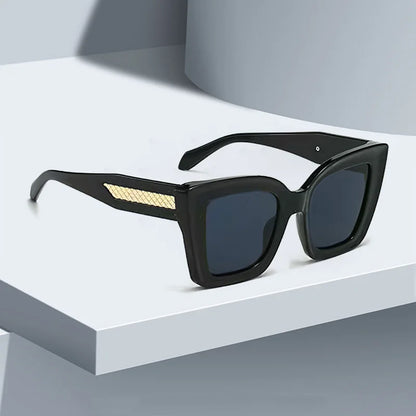 2025 New in Vintage Sunglasses for Women Fashion Square Frame Gradient Sunglasses with Golden Arrows for Women