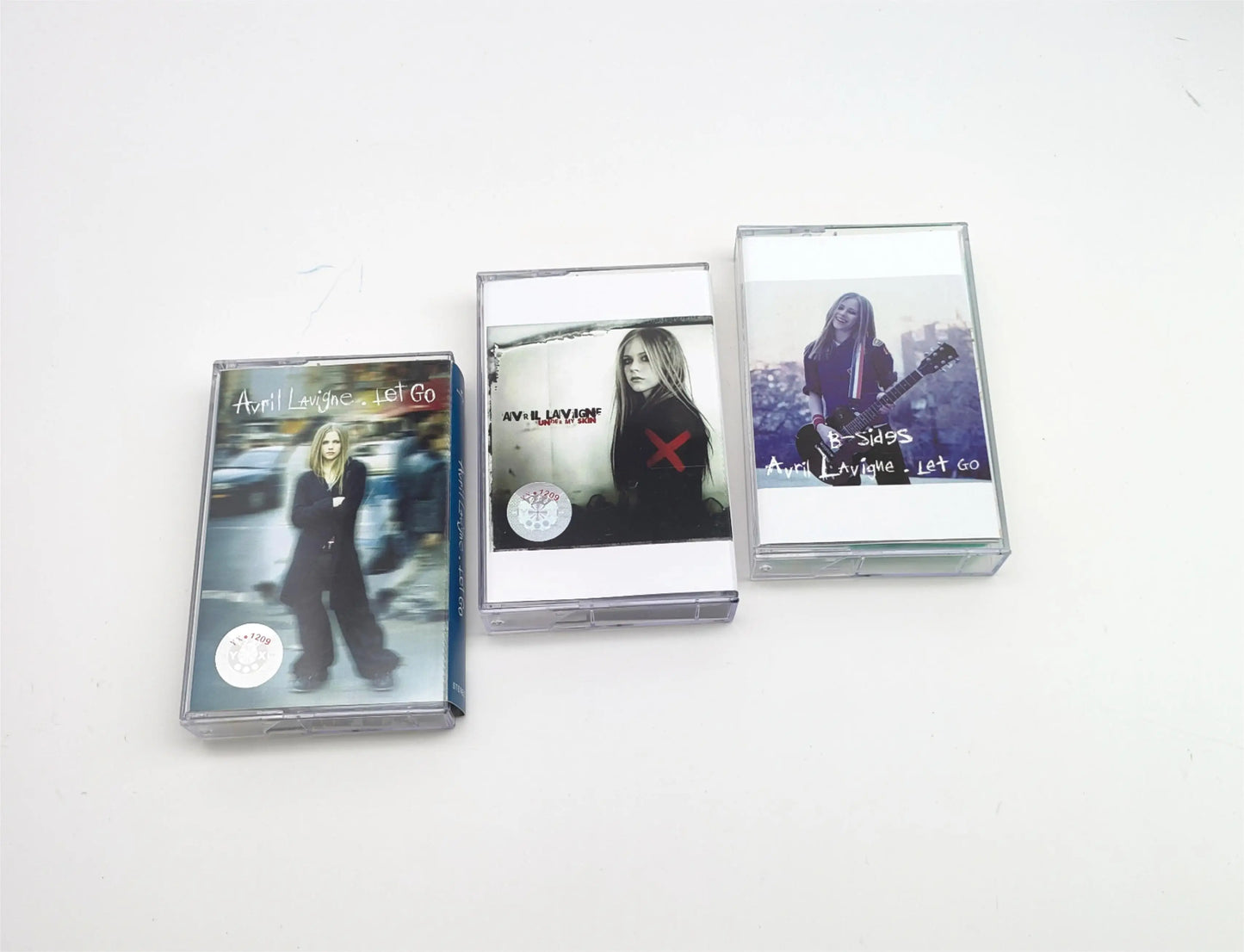 Pop Rock Avril Lavigne Music Tape Let Go Album Love Sux Album Cassettes Cosplay Walkman Recorder Car Soundtracks Box Party Music