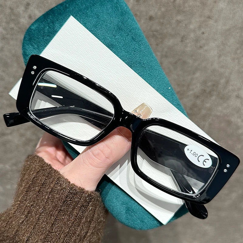 New Vintage Small Square Frame Reading Glasses Anti-Blue Light Presbyopia Eyeglasses Women and Men Eye Protection Eyewear