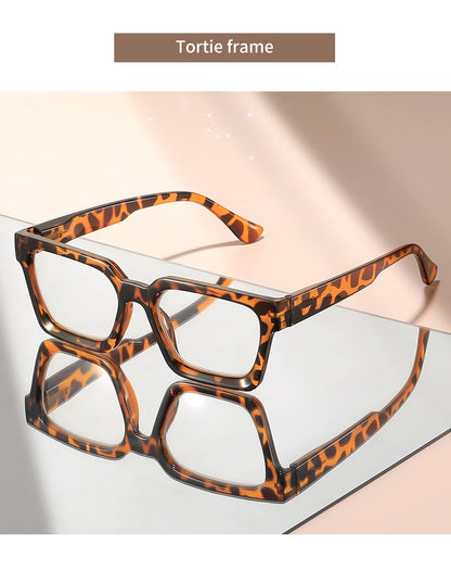 The small square frame reading glasses are classic, retro, simple and comfortable for daily wear. They are reading glasses