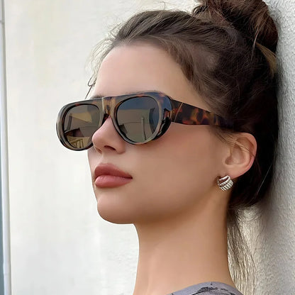 Vintage Big Frame Ellipse Women Square Sunglasses Brand Black Round Cool Men Sunglasses One Piece Designer Pilot Sun Glasses