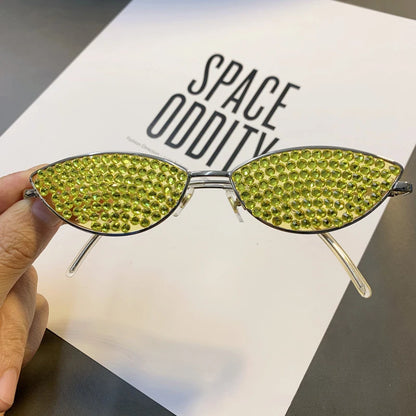 Small Frame Cat Eye Diamond Sunglasses Women Luxury Brand Designer Rhinestone Sun Glasses Sexy Women Eyeglasses oculos de sol