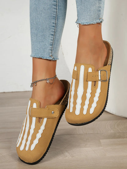 Women's New Half-Slip Halloween Trendy Skeleton Print Slip-On Design Sandals, Closed-Toe Low-Top Buckle Strap Casual Slippers, Suitable for Indoor and Outdoor Wear, Spring, Summer, and Autumn, Unique Street Style Minimalist D