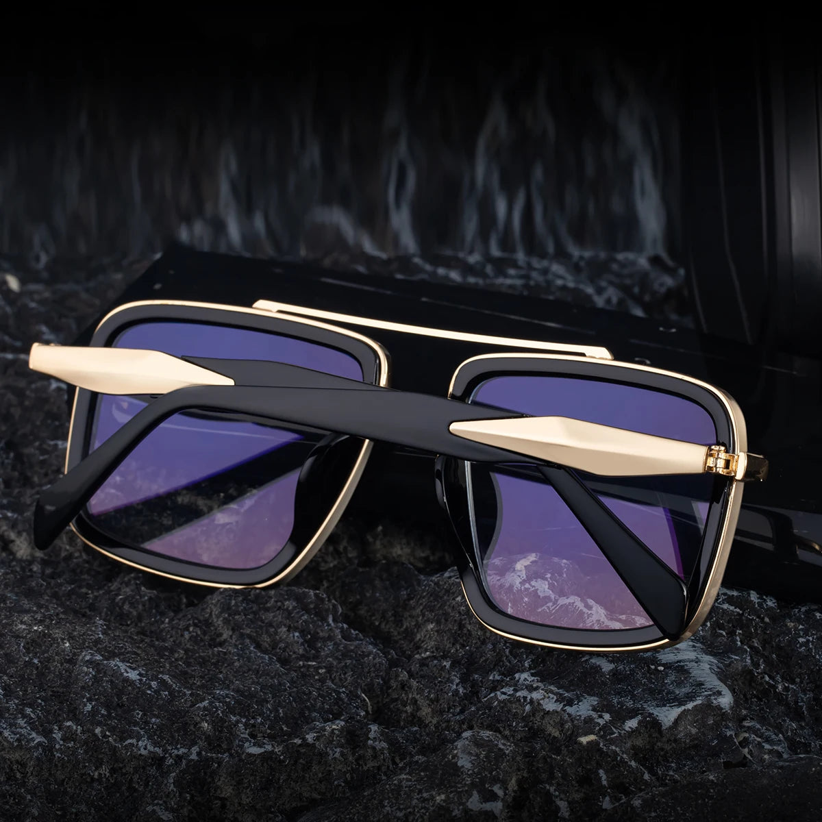 Vintage Oversized Square Polarized Sunglasses Men 2026 Luxury Steampunk Metal Frame Double Beam Driving Eyewear UV400 Shades