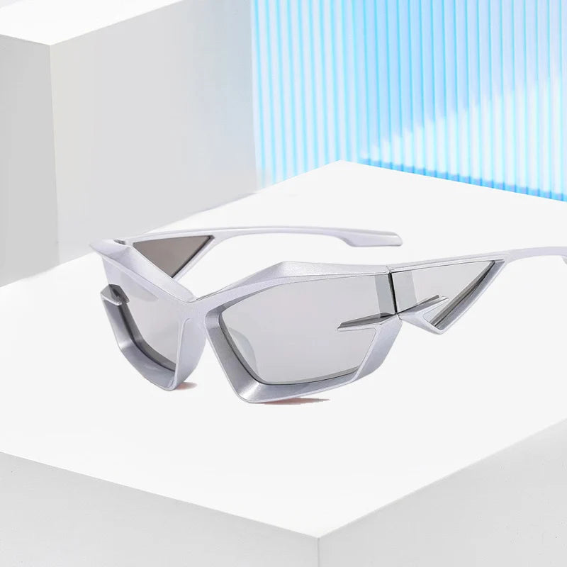 2026 New Y2K Sunglasses Women Men Green Frame Smoke Lens Geometric Cat Eye Sun Glasses UV400 Fashion Streetwear Party Festival