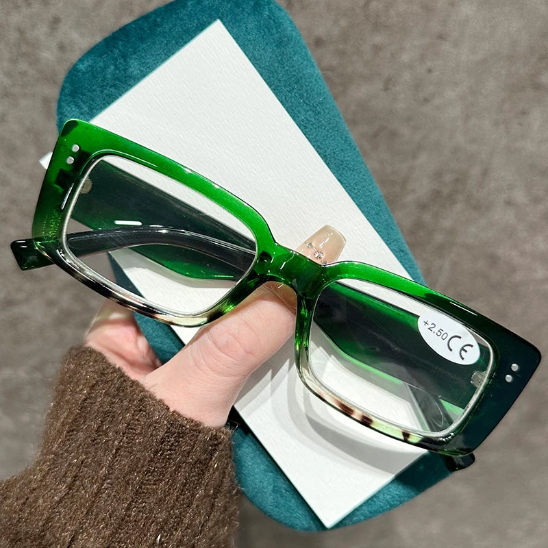 New Vintage Small Square Frame Reading Glasses Anti-Blue Light Presbyopia Eyeglasses Women and Men Eye Protection Eyewear