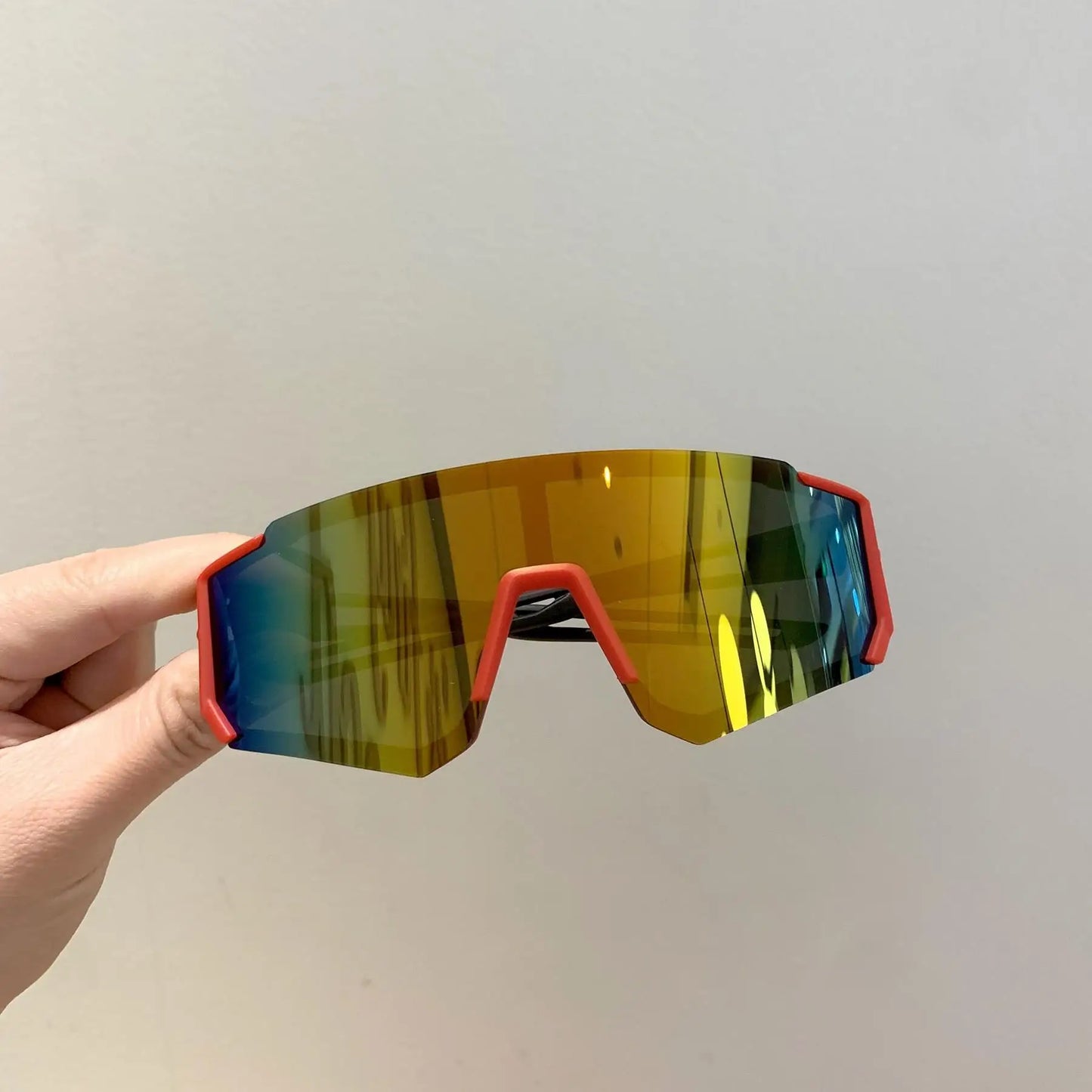Cycling Sunglasses For Children Kids Riding Sunglasses For Boys Girls Fashion Outdoors Windproof Goggles UV Resistant Shades