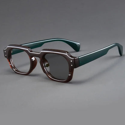 Photochromic Reading Glasses Stylish Oversized Frames Grey-tinted Presbyopia Glasses Trendy Eye Protection for Men and Women