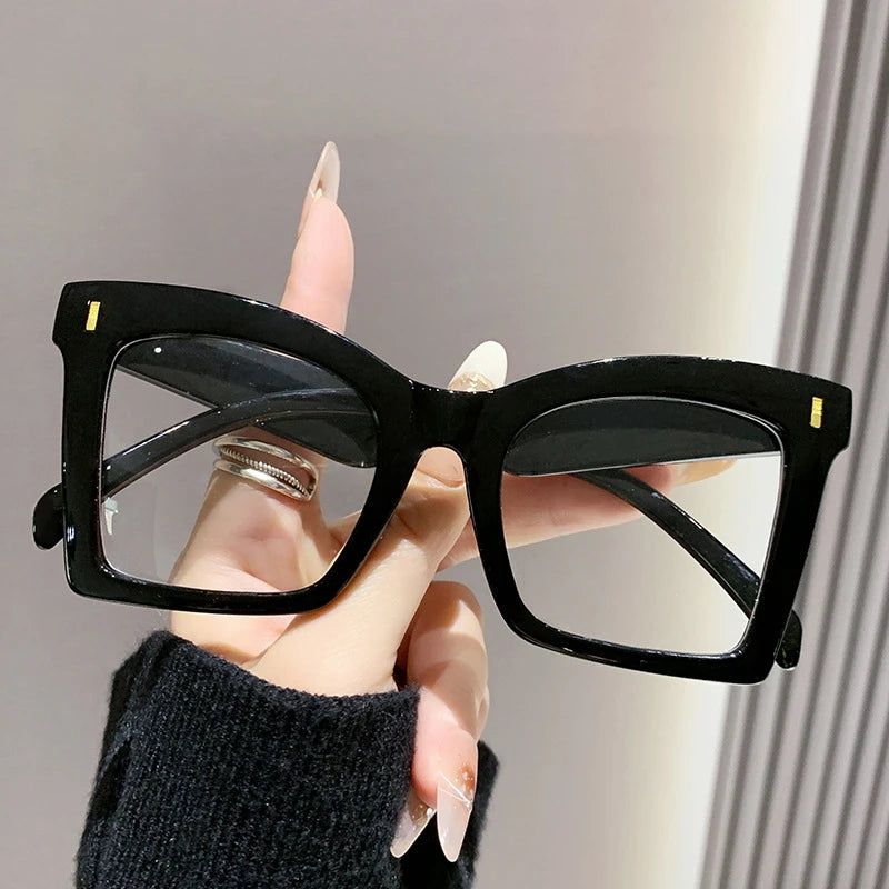Retro Oversized Square Prescription Eyewear 2025 New Trendy Reading Glasses for Men Women Luxury HD Lens Presbyopia Spectacles