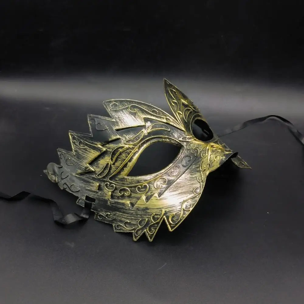 Carnival Masquerade Mask Costume 21 * 15cm Mardi Gras Masks Plastic Venetian Masks Decor For Masquerade Balls